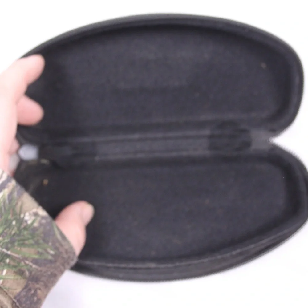 Hawk Hard Shell Zippered Eyeglass Case Black‎ With Clip